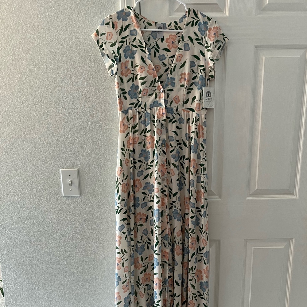 Altar Houseline Robin Dress
